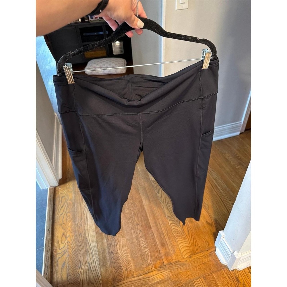 Lululemon Fast and Free Tight II 25 black women's 20